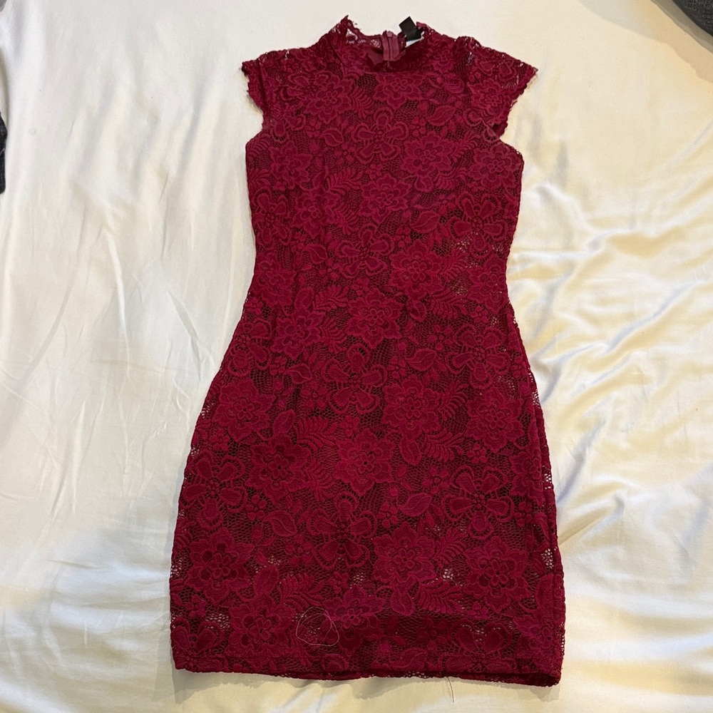 Windsor Maroon Short Dress